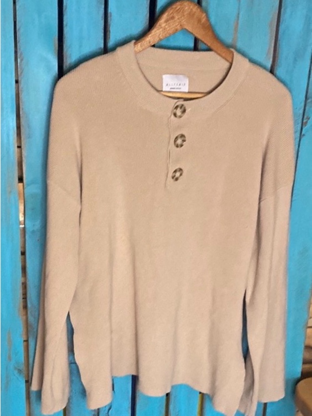 Allfenix Beige Button-Up Sweater size large